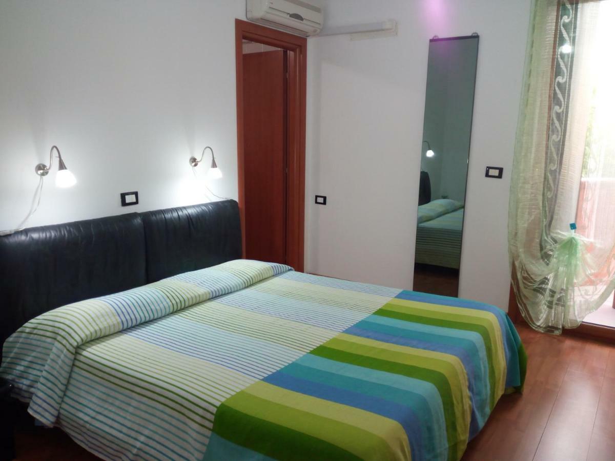 B&B Leonida Taranto Exterior foto